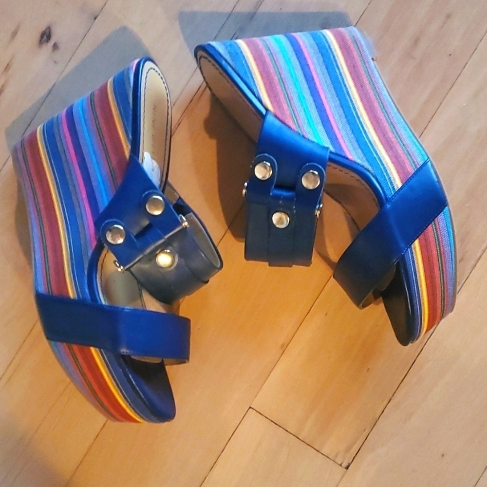 Nine West Navy Lara Striped ~4" Wedge Sz. 9 Sandal